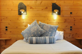 Hotels in Viscos